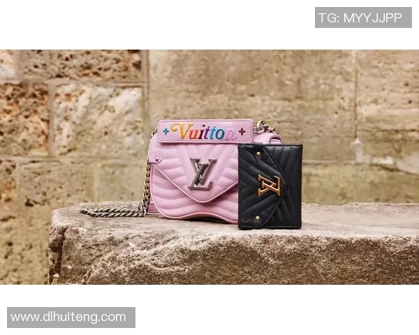 足球明星为LV代言引领时尚潮流的全新风尚与魅力展示