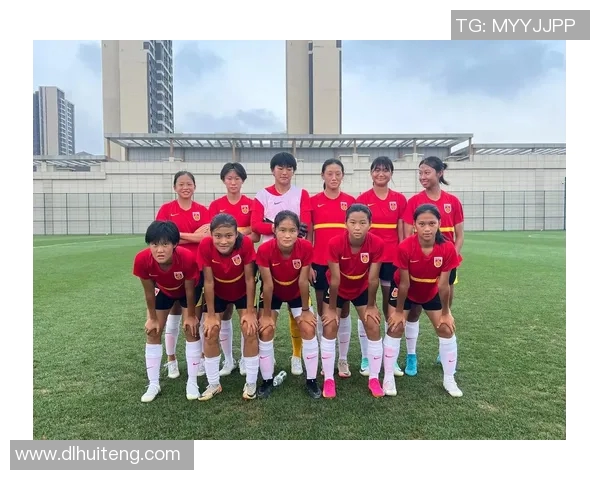 东亚杯中国队与朝鲜队激战成平局赛后分析与精彩瞬间回顾