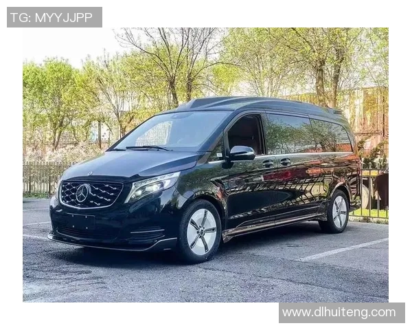 篮球巨星倾情代言奔驰豪车展现运动与奢华完美结合的精彩瞬间 篮球巨星倾情代言奔驰豪车展现运动与奢华完美结合的精彩瞬间
